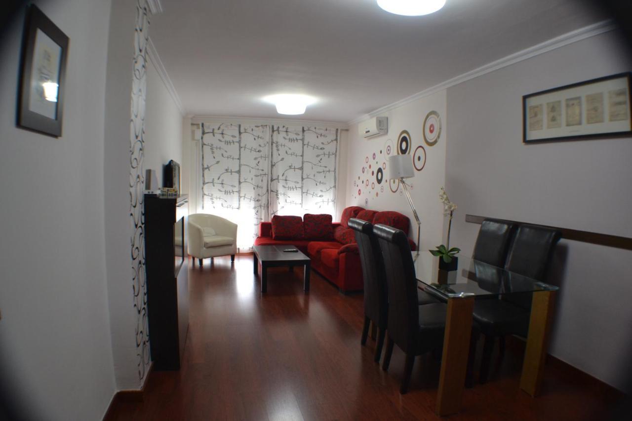 Apartamento Acueducto, tres dormitorios y parking gratis Mérida Exterior foto