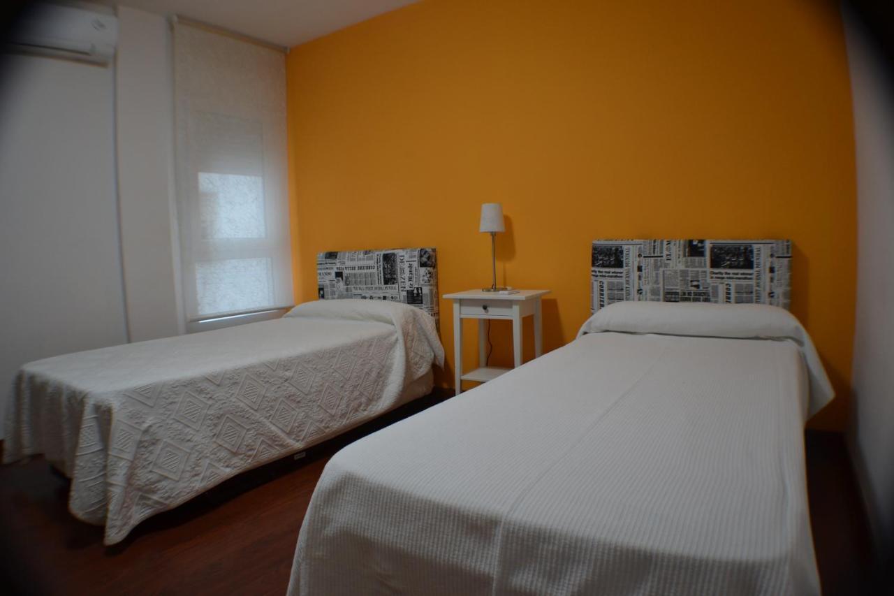 Apartamento Acueducto, tres dormitorios y parking gratis Mérida Exterior foto